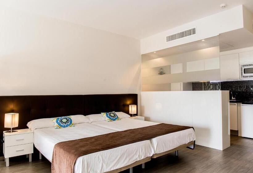 Bluesea Dimona Suites