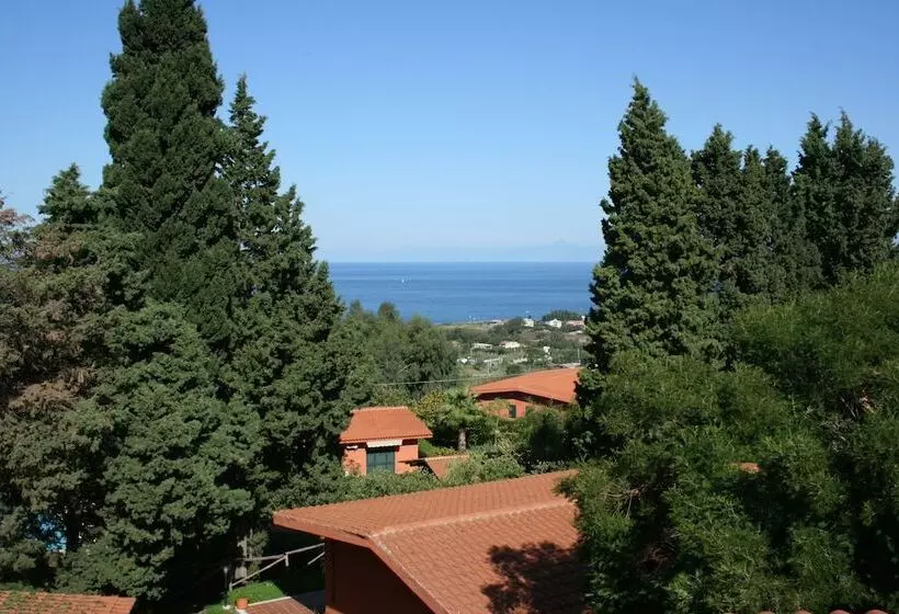 هتل Agriturismo Ruralia