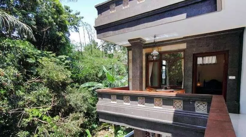 ホテル Bembengan Ubud Cottage