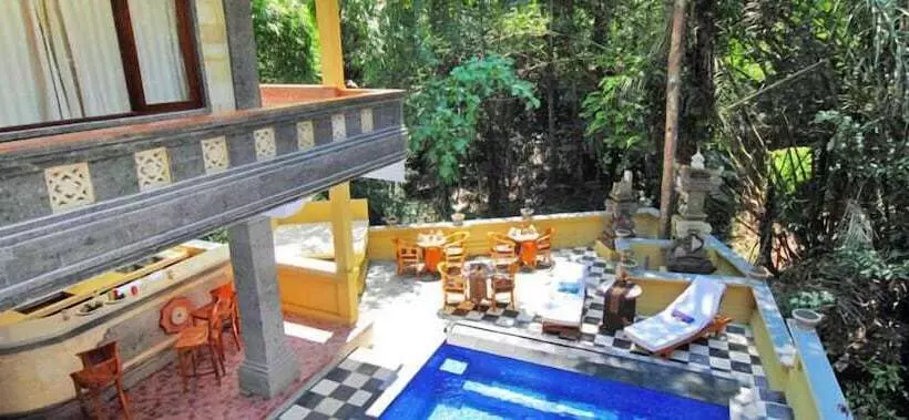 ホテル Bembengan Ubud Cottage