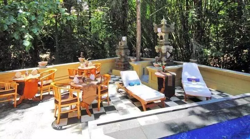ホテル Bembengan Ubud Cottage