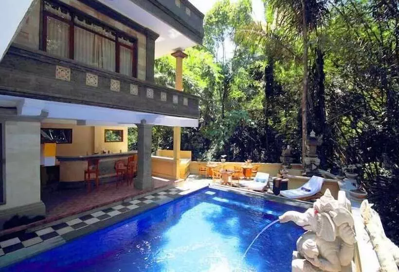 ホテル Bembengan Ubud Cottage