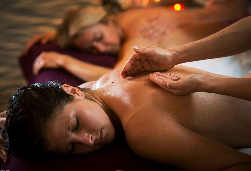 فندق Château & Spa De La Cueillette