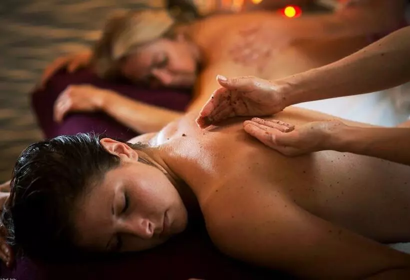 هتل Château & Spa De La Cueillette