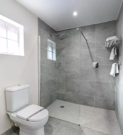 هتل Cresta Jwaneng