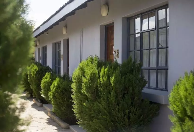 هتل Cresta Jwaneng