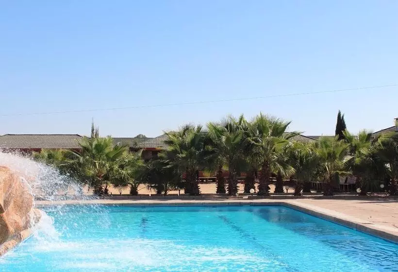 هتل Cresta Jwaneng