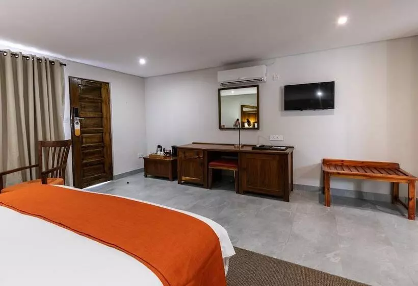 هتل Cresta Jwaneng