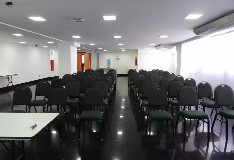 فندق Frimas Pampulha