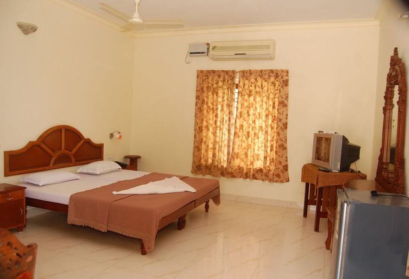 בית מלון כפרי Hawah Beach Resort