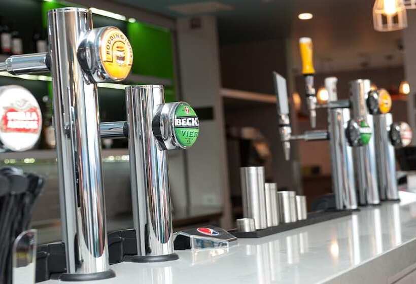 酒店 Holiday Inn Express Aberdeen Airport By Ihg