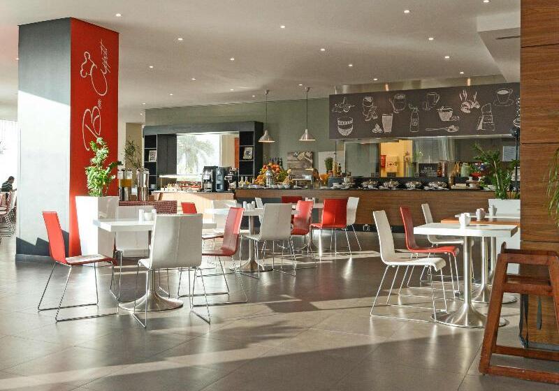 Отель Ibis Seef Manama