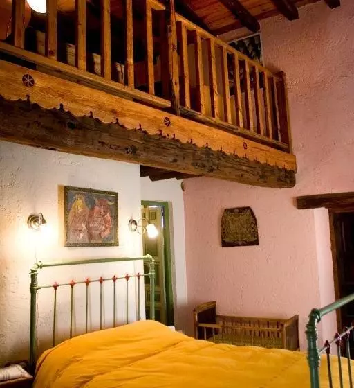 هتل Molino Rio Alajar