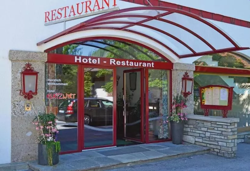 ホテル Restaurant Platzwirt