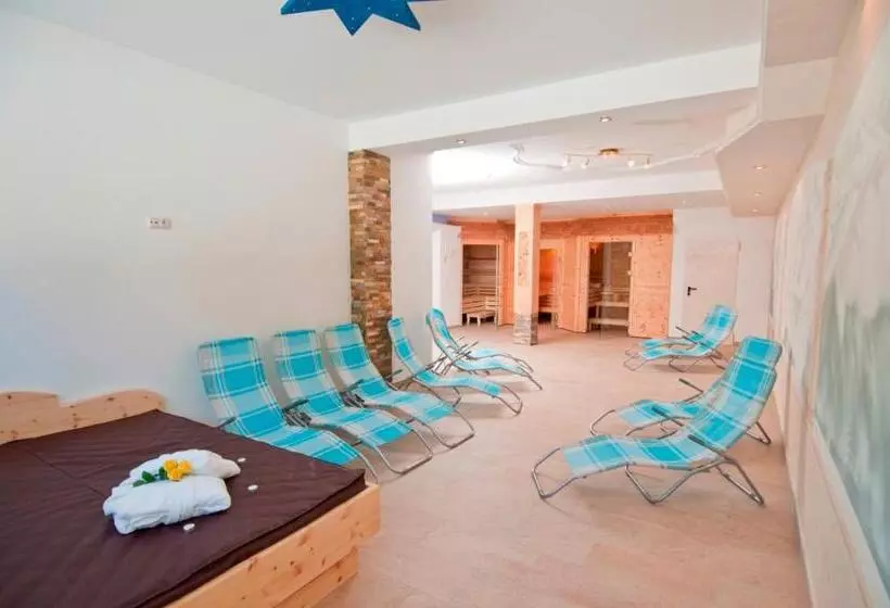 ホテル Restaurant Platzwirt