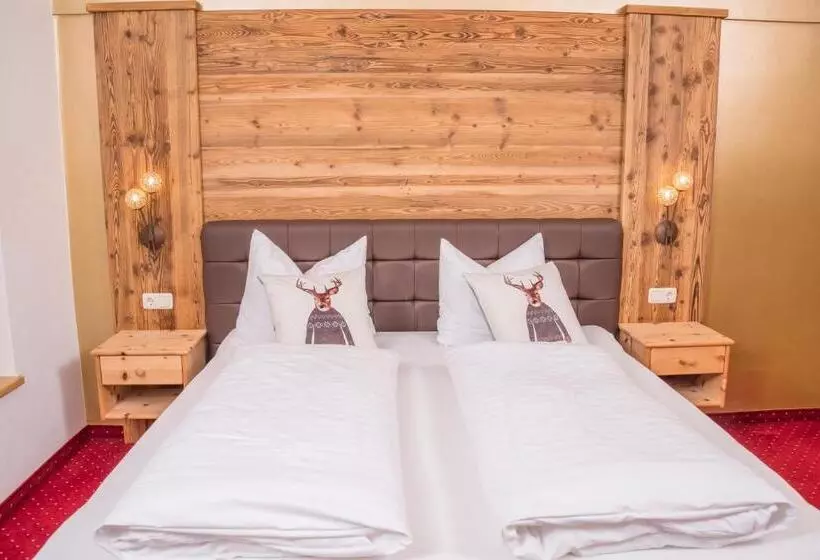 ホテル Restaurant Platzwirt