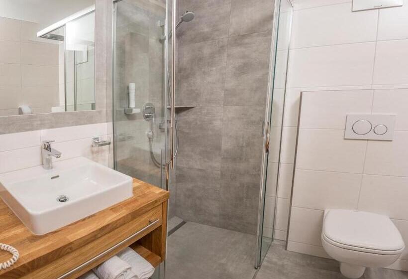 בית מלון כפרי Restaurant Platzwirt