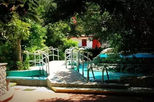 Отель Sayonara Villaggio