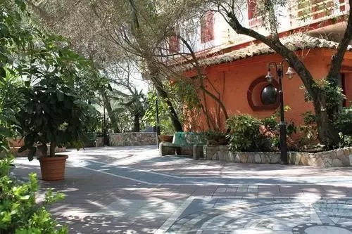 Отель Sayonara Villaggio