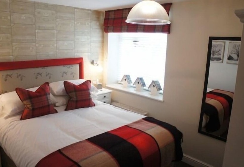 ホテル The Olde Coach House