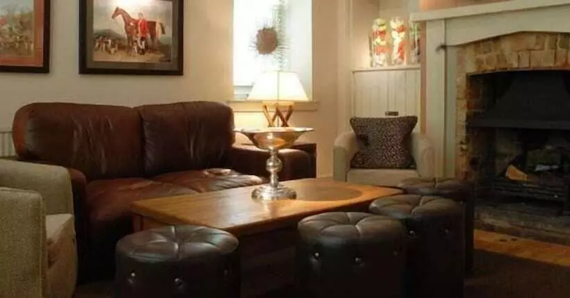 ホテル The Olde Coach House