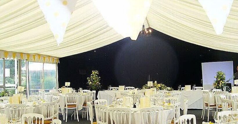 ホテル The Olde Coach House