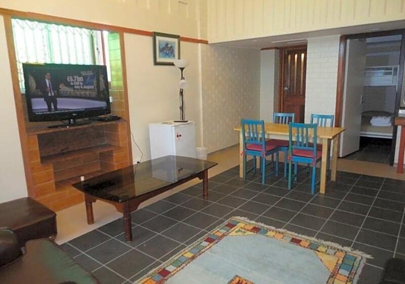 فندق على الطريق A Railway Lodge