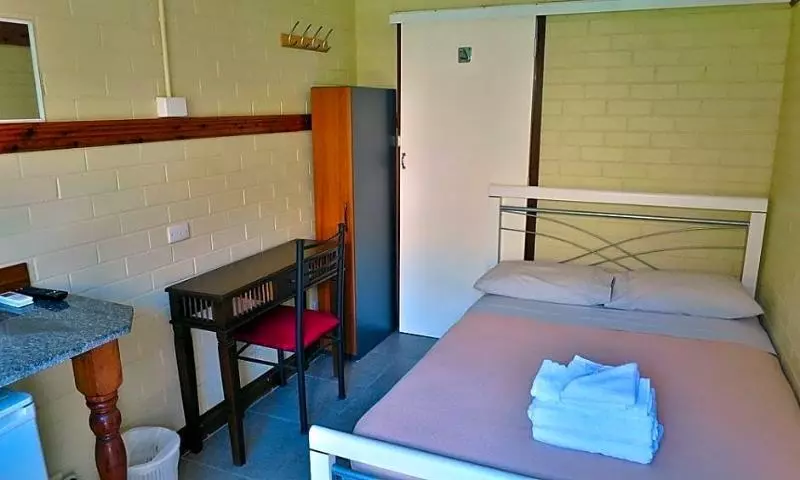 מוטל A Railway Lodge