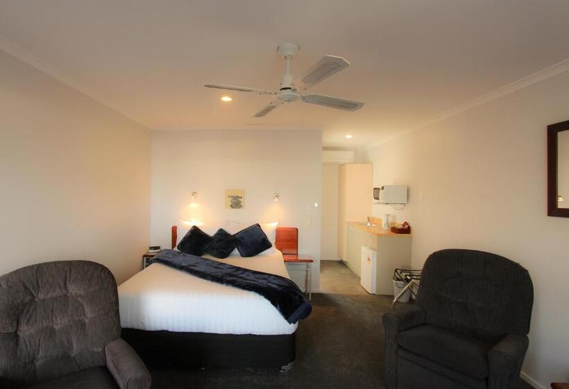 فندق على الطريق Bk's Magnolia Motor Lodge