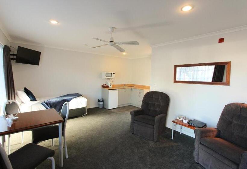 فندق على الطريق Bk's Magnolia Motor Lodge