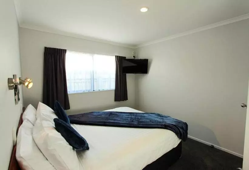 Motel Bk's Magnolia Motor Lodge