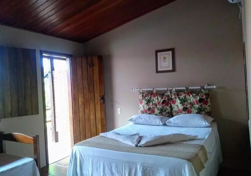 פנסיון Itaoca Pousada