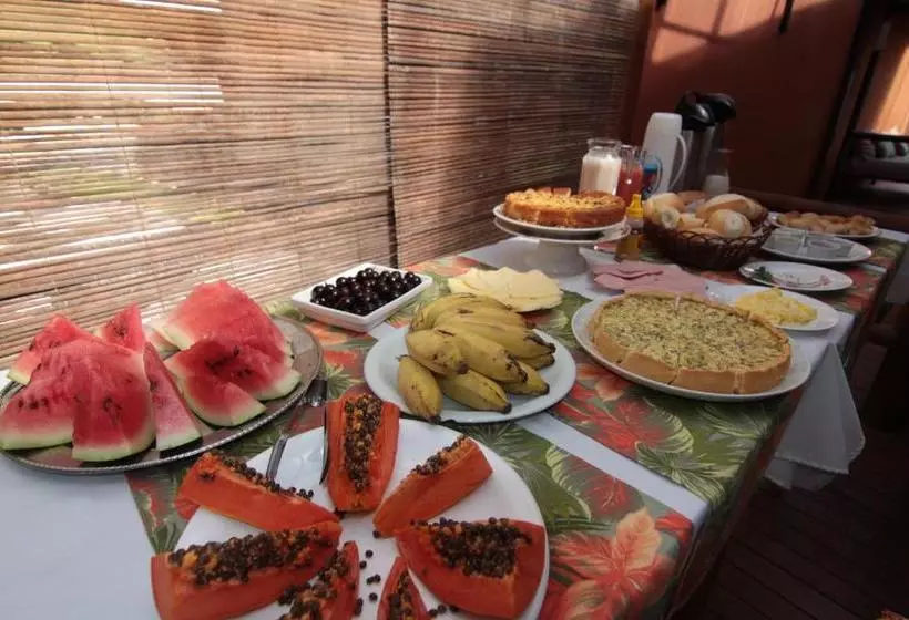 פנסיון Itaoca Pousada