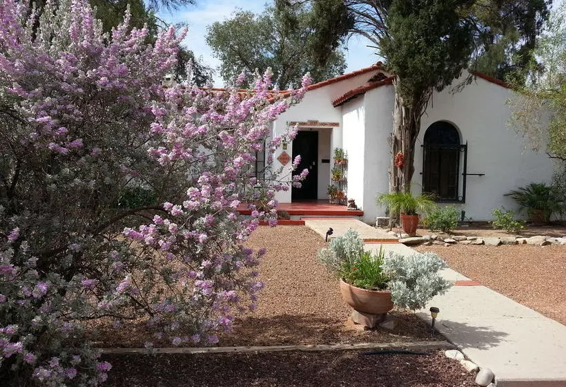 ベッドアンドブレックファースト Sam Hughes Inn