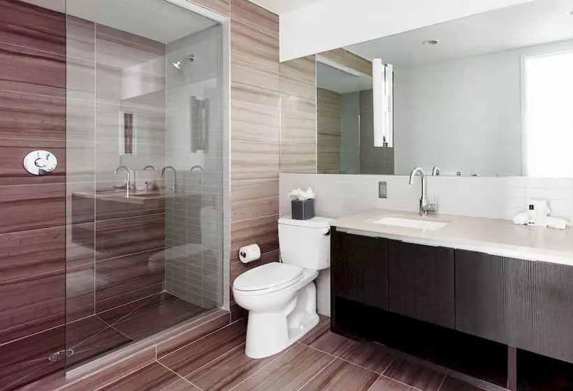 Sky City Apartments Waterfront North