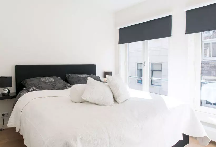 Urban Apartments de Laurier