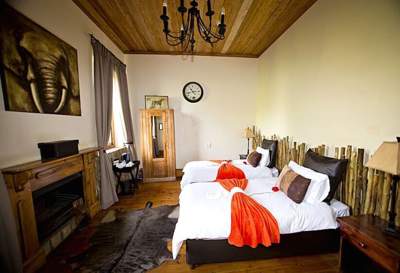 Addo Bush Palace Private Reserve