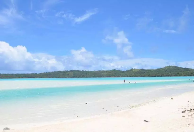 Aitutaki Village