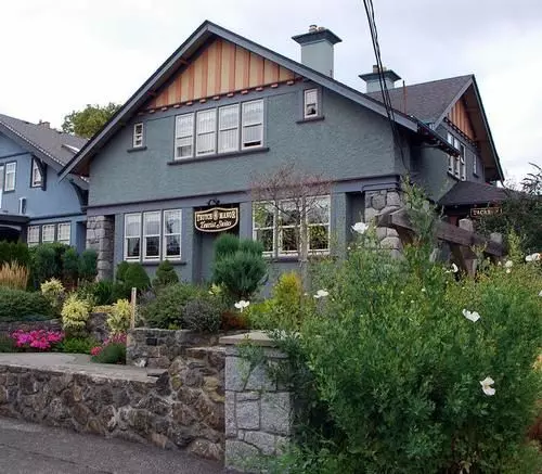 ベッドアンドブレックファースト Trutch Manor