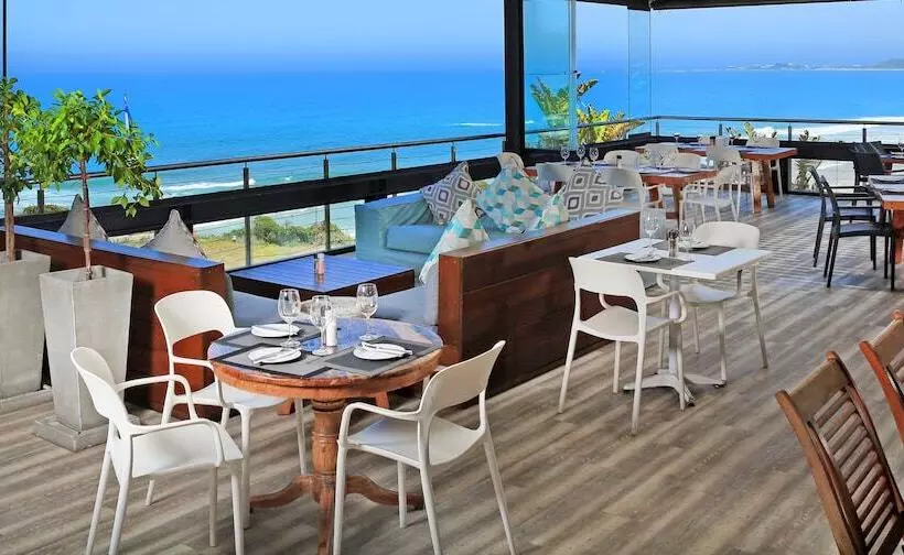 Brenton Haven Beachfront Resort