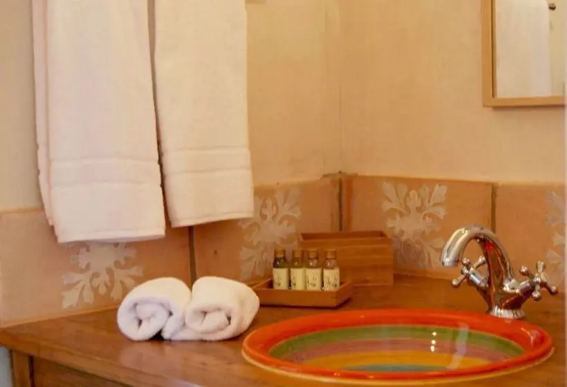 Cortijo De Vega Grande