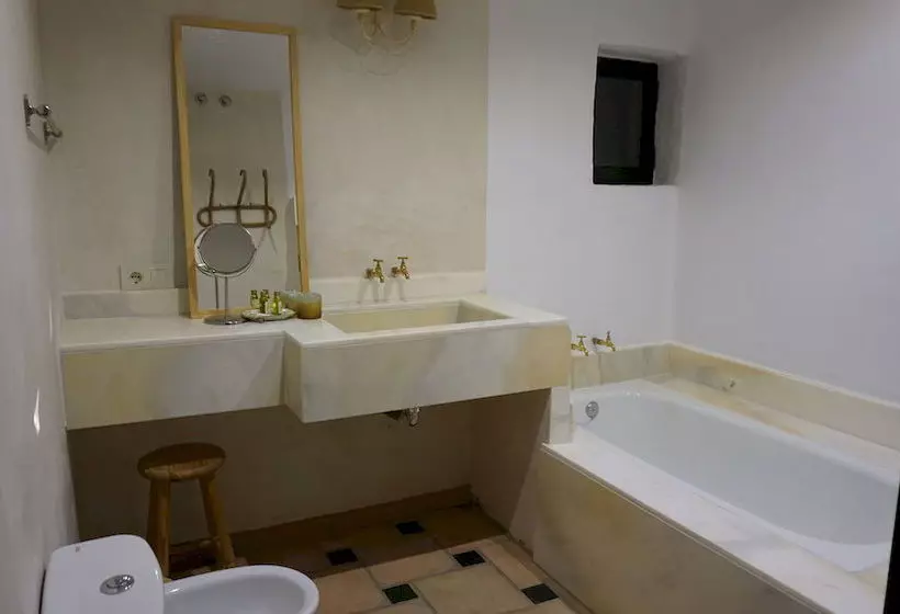 Cortijo De Vega Grande