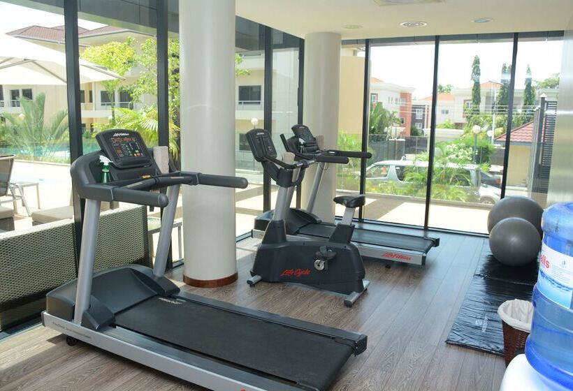 Fiesta Residences Boutique Hotel And Serviced Apartments