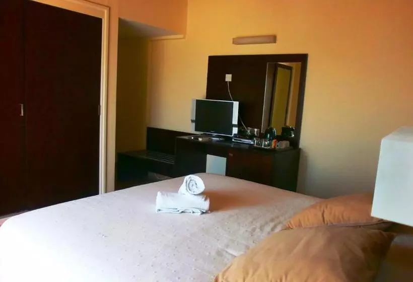 فندق Andreas & Melanie Beach