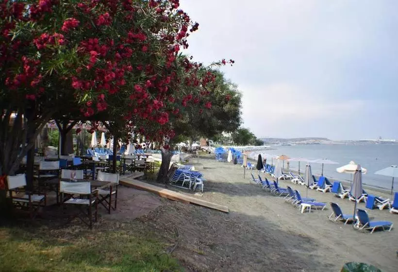 فندق Andreas & Melanie Beach