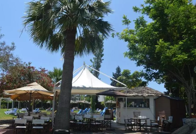 فندق Andreas & Melanie Beach