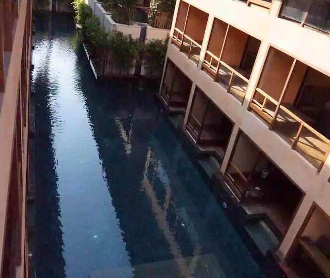 ホテル Avatar Railay