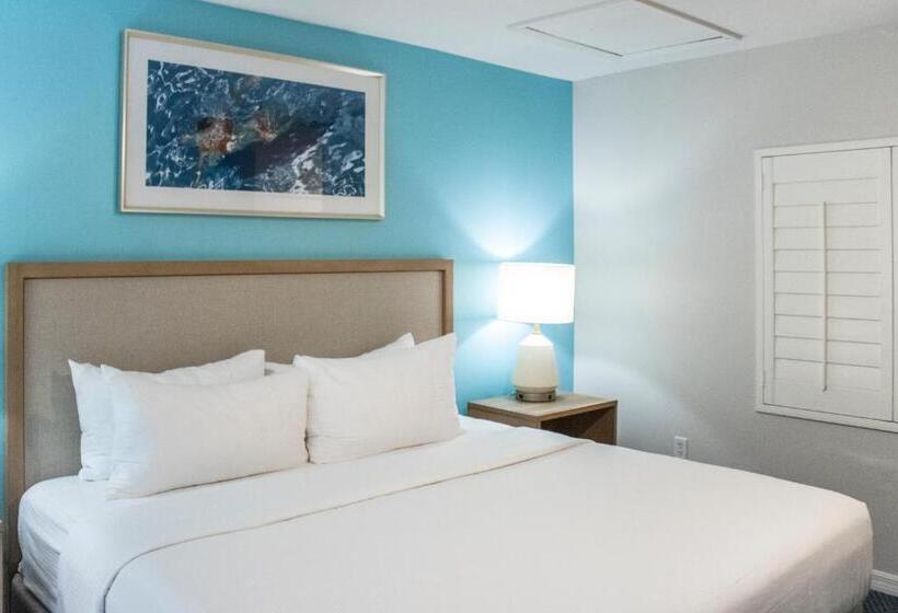 Отель Barefoot N Resort