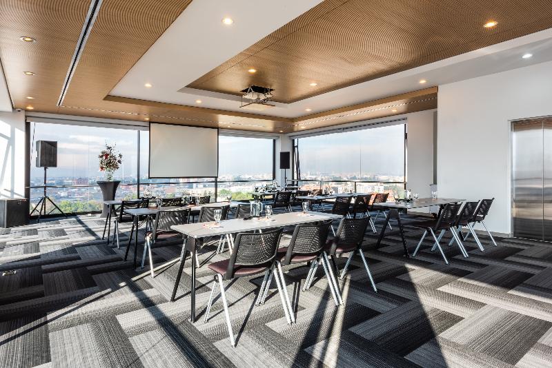 בית מלון כפרי Black Tower Premium