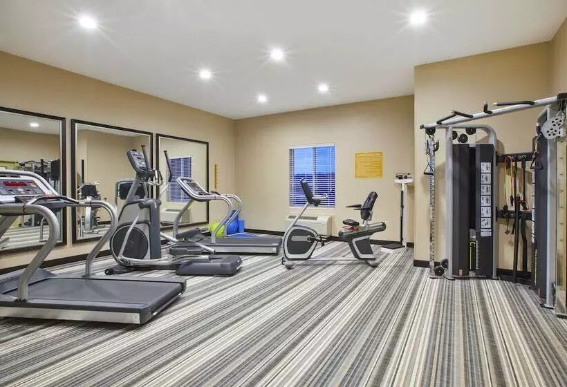 בית מלון כפרי Candlewood Suites Morgantown Univ West Virginia, An Ihg